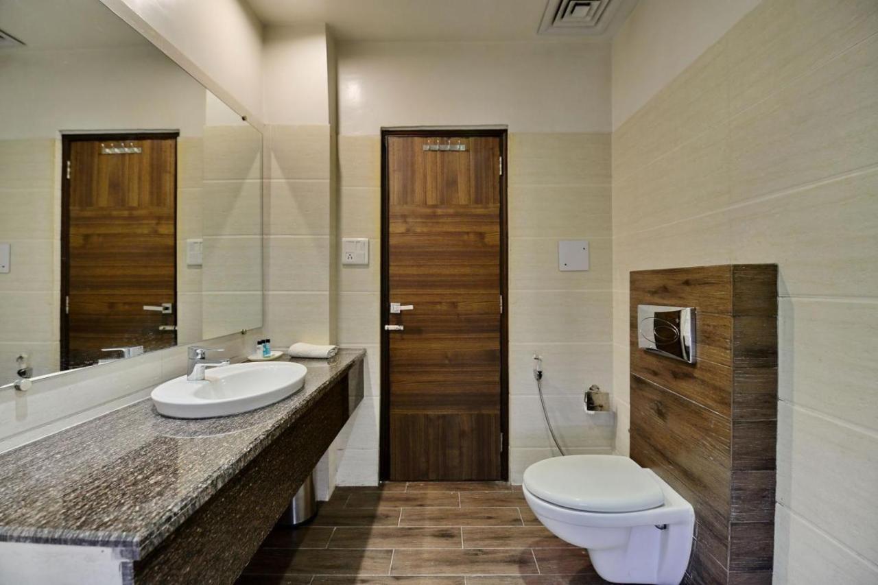 Vivo Hotels Dzsálandhár Kültér fotó