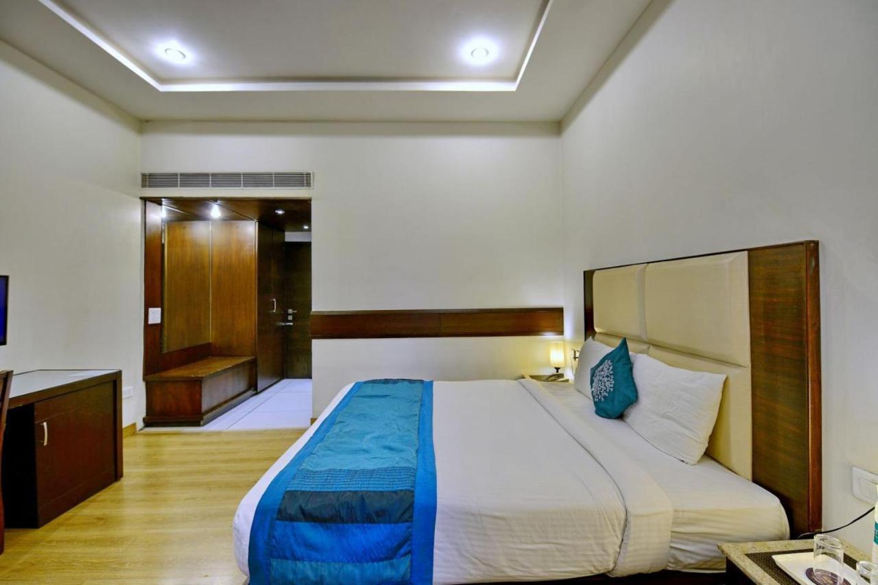 Vivo Hotels Dzsálandhár Kültér fotó